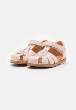 Friboo Sandalen - Light Pink -Algemene Winkel Voor Kindermode 090e3298a9b54cb983817158aeffc368 scaled