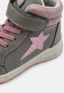 Friboo Laarzen - Grey 11 Friboo Laarzen - Grey -Algemene Winkel Voor Kindermode 140f73c0294f4fa2b5a1b2bad29849b5 scaled