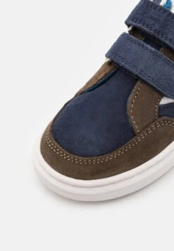 Friboo Leather - Sneakers Laag - Dark Blue -Algemene Winkel Voor Kindermode 176ac0b84a694ab0ae14dc31cd40b0a2 scaled