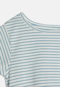 Friboo 3 Pack - T-Shirt Print - Turquoise/Yellow/Red 7 Friboo 3 Pack - T-Shirt Print - Turquoise/Yellow/Red -Algemene Winkel Voor Kindermode 2574ba483de44f639628529b2303c3a4 scaled