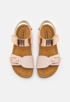 Friboo Sandalen - Gold -Algemene Winkel Voor Kindermode 26e850534582471990c2154b530d25cb scaled