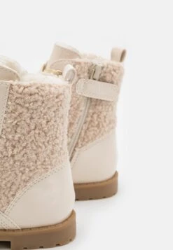 Friboo Veterboots - Nude -Algemene Winkel Voor Kindermode 4962b11886164aecbbd42ea690c24d22 scaled
