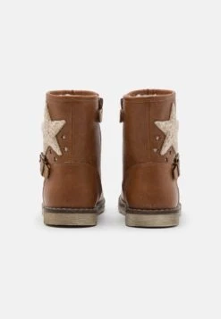 Friboo Korte Laarzen - Cognac 8 Friboo Korte Laarzen - Cognac -Algemene Winkel Voor Kindermode 7906fb1394334f8bba33209e0869abf2 scaled