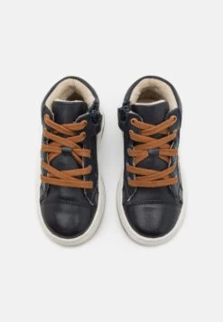 Friboo Leather - Sneakers Hoog - Dark Blue -Algemene Winkel Voor Kindermode 8291fb24760d45fb81ec72c1e92d4ead scaled