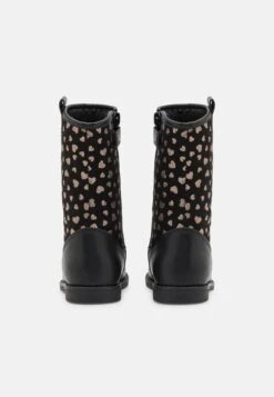 Friboo Laarzen - Black 8 Friboo Laarzen - Black -Algemene Winkel Voor Kindermode 8aa3967b49e5434396e6bd0d94cc7525 scaled