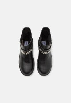 Friboo Cowboy-/Bikerlaarsjes - Black -Algemene Winkel Voor Kindermode c73332edc5c749c2ac2ecd9d002cbb01 scaled