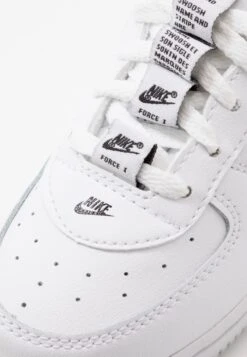 Nike Sportswear Force 1- Sneakers Laag - White/Black/White 11 Nike Sportswear Force 1- Sneakers Laag - White/Black/White -Algemene Winkel Voor Kindermode ca084bf09a854ef38050a76cce039392 scaled