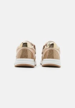 Friboo Disney Minnie Mouse - Sneakers Laag - Rose Gold -Algemene Winkel Voor Kindermode d240e02a04b44521a75d7b9305624356 scaled