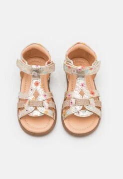 Friboo Sandalen - Gold -Algemene Winkel Voor Kindermode d504e209661649a4aa12fc4b79b4c73a scaled