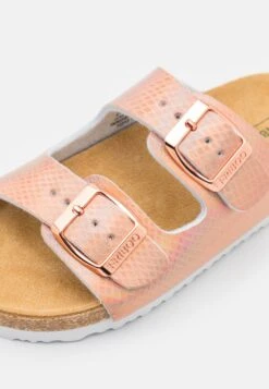 Friboo Muiltjes - Rose Gold-Coloured -Algemene Winkel Voor Kindermode fe6cffa6d4814cf98c931b27217cc732 scaled